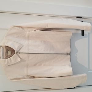 M0851 WOMENS LEATHER JACKET MEDIUM never worn